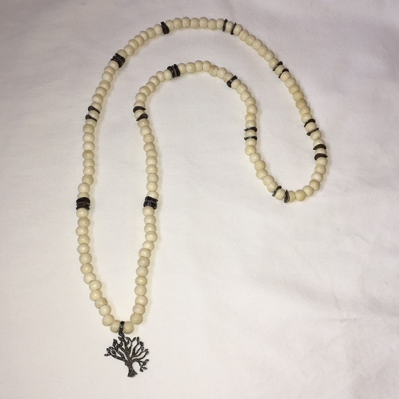 ARHAUS Jewels Pave diamond charm bone bead necklace. - Picture 1 of 4